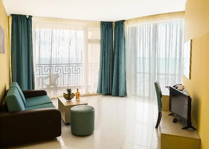 Blue Pearl 4* Slantschew brjag