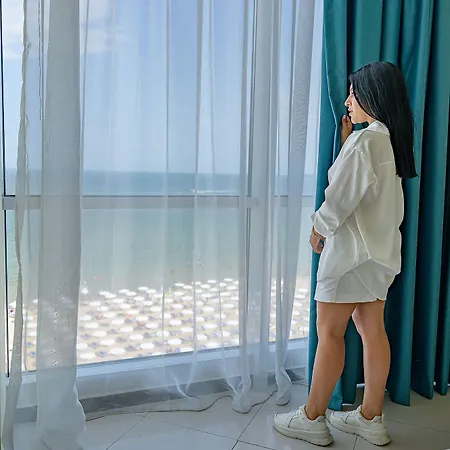 فندق Blue Pearl 4*